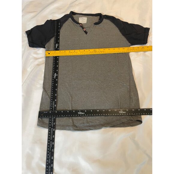 Alpha Mens Raglan Henley T-Shirt Small Gray & Black - Picture 6 of 9